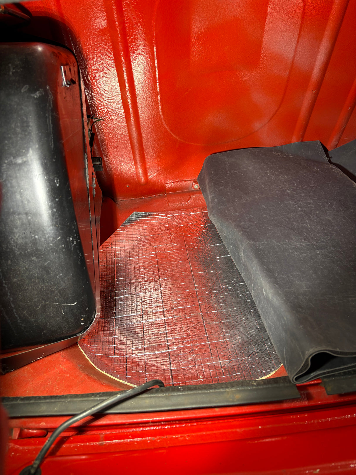 Mini boot floor sound deadening and soundproofing materials.