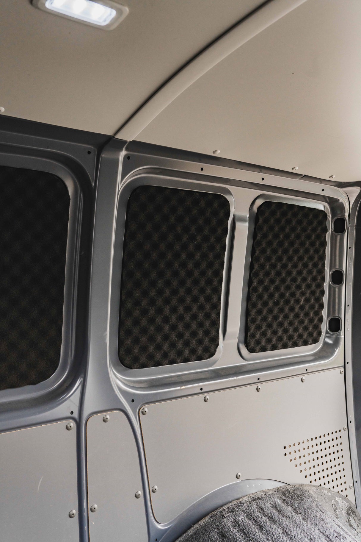 25mm Egg Box Soundproofing & Insulating Foam