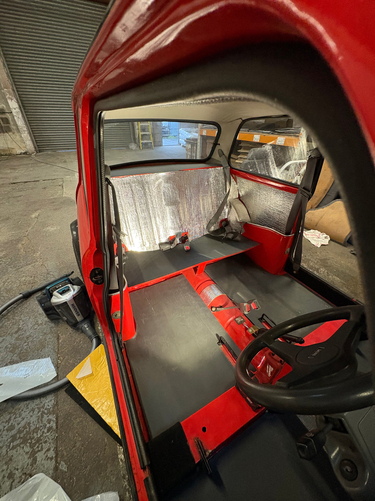 Mini